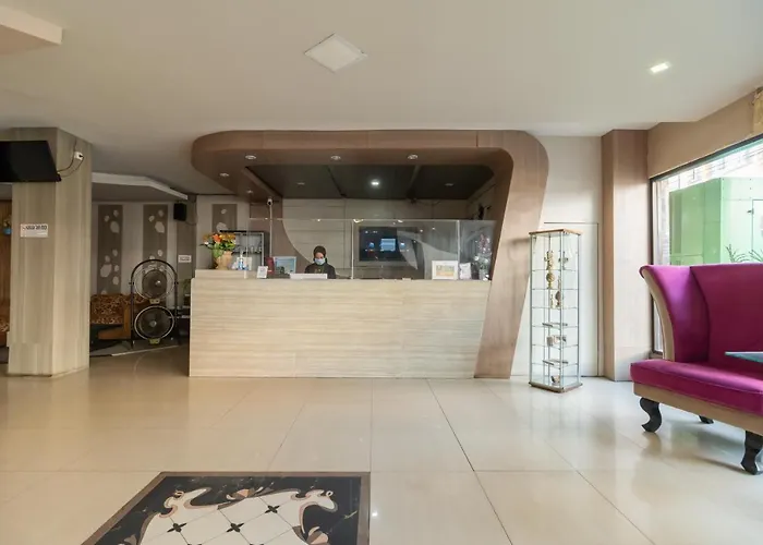Urbanview Hotel Best Skip Palembang